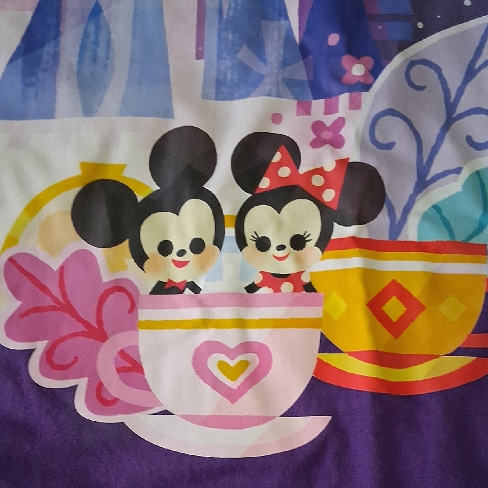 Disney Joey Chou 1x Purple T-Shirt Castle, Teacups, Tinkerbelle, Mickey & Minnie - Picture 4 of 6